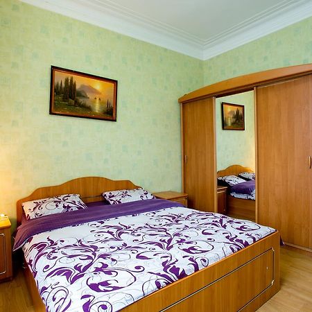 Apartments On Bolshaya Morskaya 65 Mykolajiv Eksteriør bilde